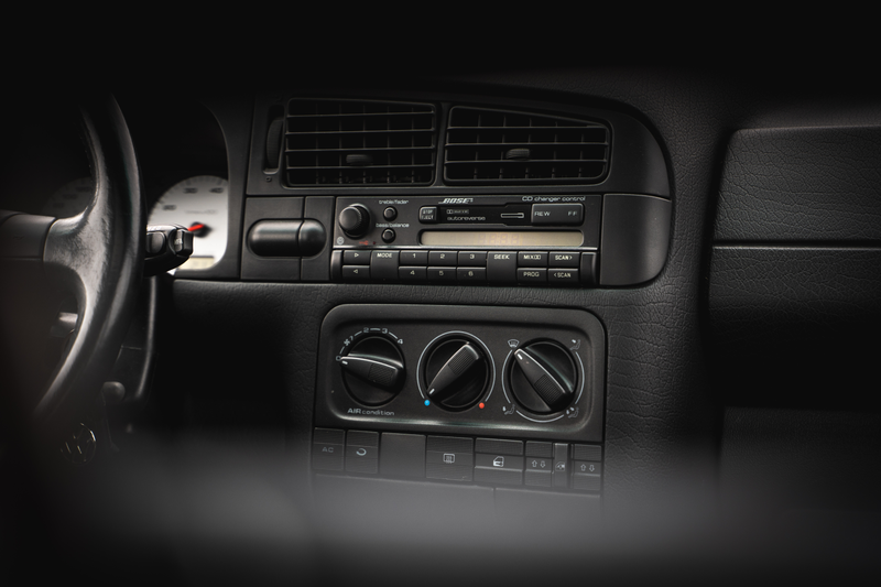 Illustration for article titled The Volkswagen Jetta GLX VR6 Was Ahead Of Its Time